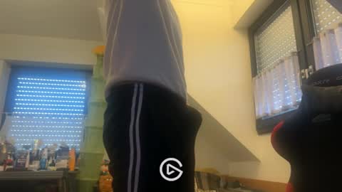 sason97xx online show from May 18, 7:25 am