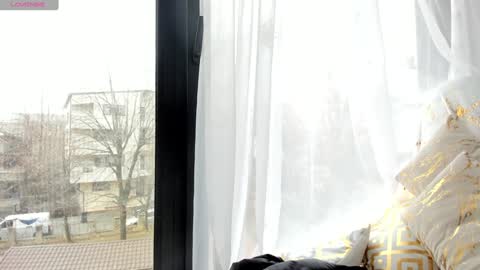 sassyt33n online show from March 12, 9:44 am