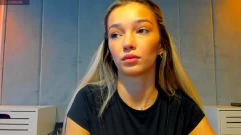 sassyt33n online show from September 9, 8:25 am