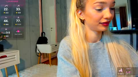 sassyt33n online show from October 20, 9:25 am