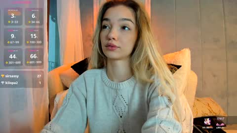 sassyt33n online show from October 7, 9:38 am