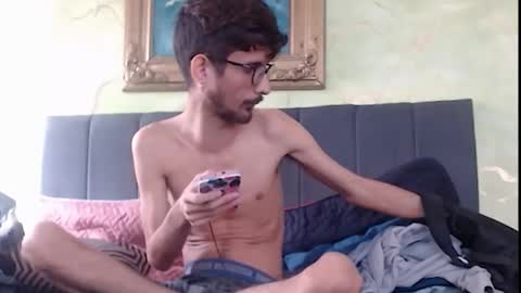 sasuke_bigcock online show from June 9, 2:06 pm