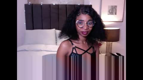 sasyylissaa online show from April 25, 11:13 pm