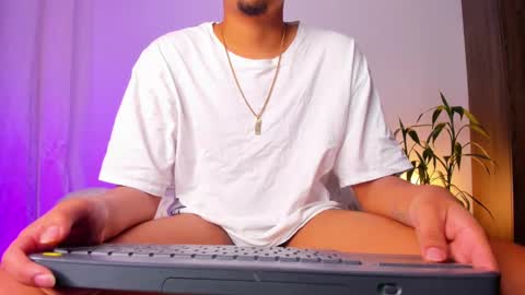 Snapshot of satanas_333 chatting on September 18, 11:31 pm online show from September 18, 11:31 pm