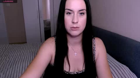 satisfaction__ online show from October 24, 9:10 am