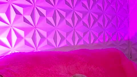 Gina George online show from November 3, 11:39 pm