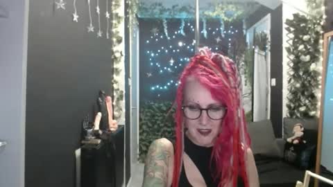 SaucySky online show from October 1, 9:13 pm