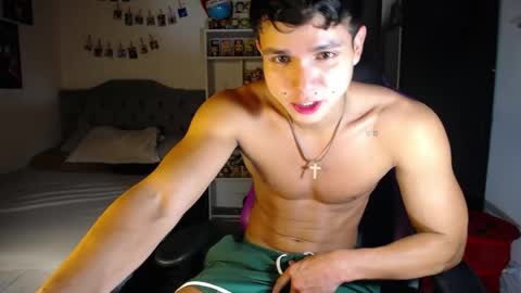 Saulo online show from April 15, 12:36 am