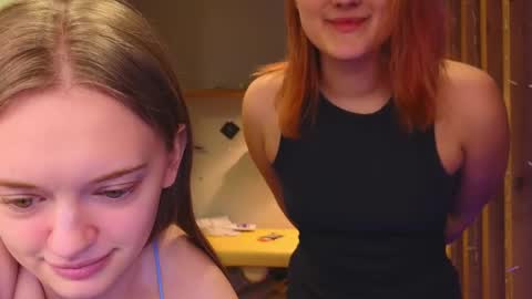 Snapshot of sav_anna chatting on January 10, 7:21 pm LUNA and ANNA    online show from January 10, 7:21 pm