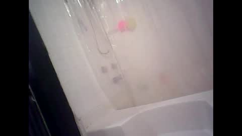 savagebarbie01 online show from April 13, 6:50 am