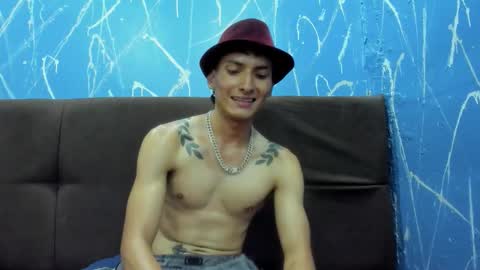 SavageLover  online show from October 23, 12:01 am