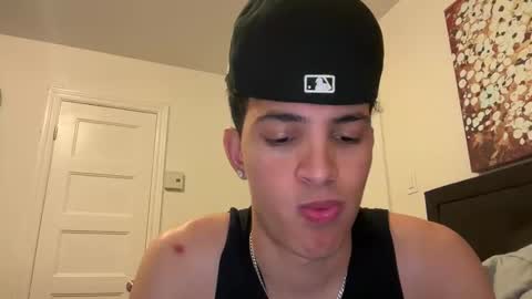 sbouchikh03 online show from March 9, 6:07 am