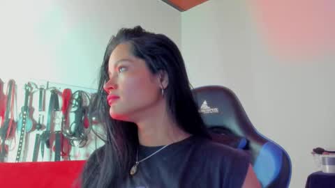 scarlet taylor kennedy online show from February 2, 7:32 pm