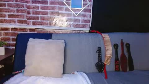 Scarlet online show from February 5, 10:52 am