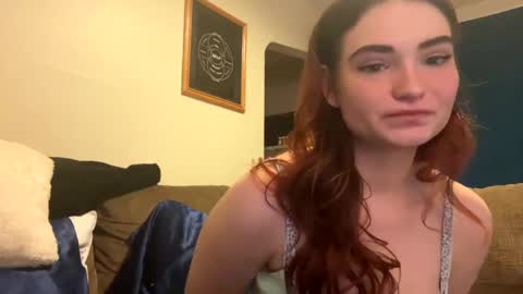 scarletbean online show from January 7, 1:46 pm