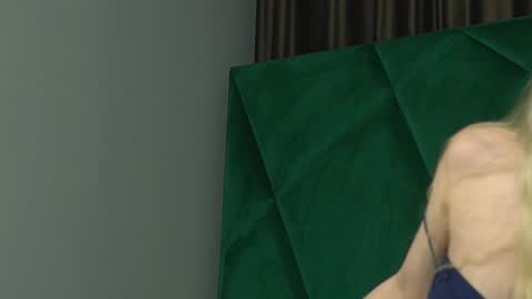 Scarlet online show from November 26, 11:01 pm