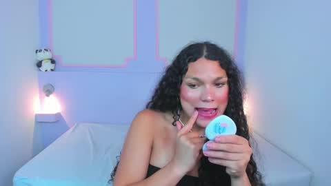 Scarlet Dream online show from March 10, 2:06 am