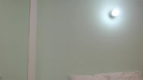 scarlet  online show from April 17, 10:50 am