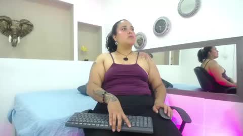Scarlet online show from June 9, 1:11 pm