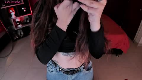 Scarlett online show from June 10, 11:53 am