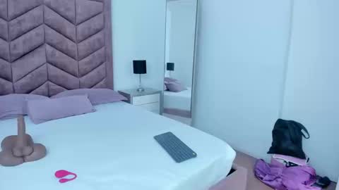 scarlett__noir online show from March 14, 3:05 pm