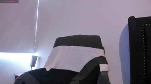 Scarlett Anaiz online show from November 18, 6:44 pm