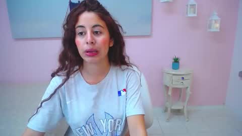 Scarlett online show from March 14, 1:04 pm