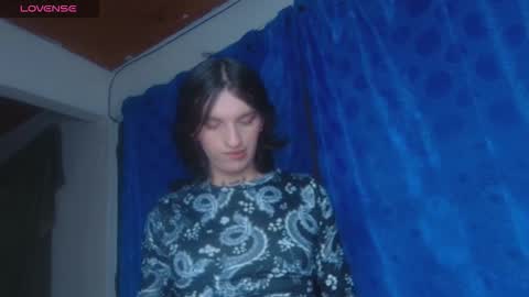 scarlet online show from November 7, 6:54 pm