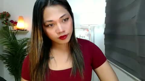 Snapshot of scarlett_sofia69 chatting on October 19, 11:37 am    online show from October 19, 11:37 am