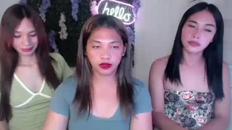 Snapshot of scarlett_sofia69 chatting on January 23, 9:18 am    online show from January 23, 9:18 am
