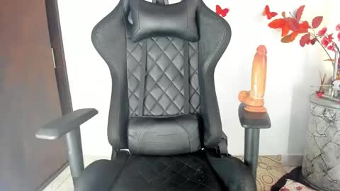 Scarlett Twigs online show from February 22, 9:59 pm