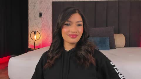 Scarlett online show from April 6, 6:36 am