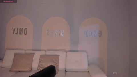 Snapshot of scarlettboss_ chatting on October 4, 12:58 pm Scarlett online show from October 4, 12:58 pm