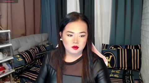 scarlette online show from January 5, 4:16 pm