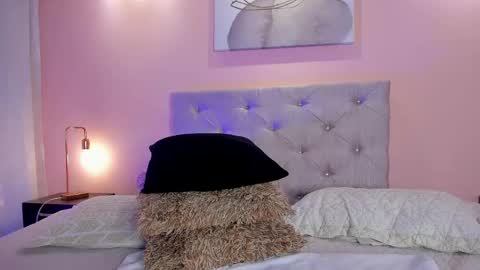 Scarlet online show from October 4, 1:53 pm