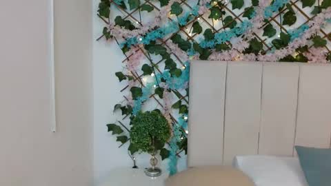 SCARLET online show from November 29, 12:35 pm