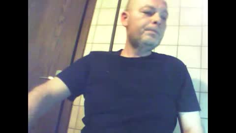 schnibschnab online show from December 5, 2:55 am