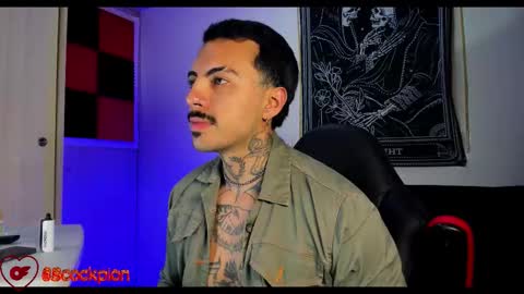 Alejandro help me to reach 200 thumps up online show from October 27, 7:30 am