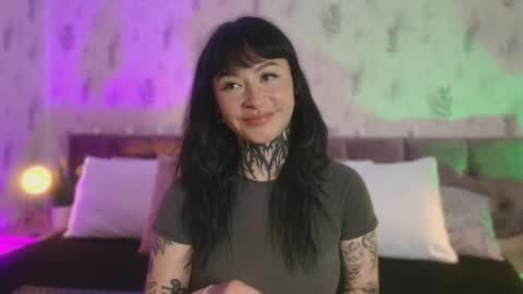 Scolw  online show from October 23, 8:10 pm