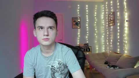 Thomas brunette and Alex blond online show from January 10, 6:20 am