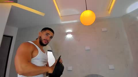 Scottfischer  online show from February 2, 8:38 pm