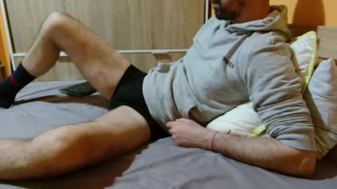 scotty_98 online show from March 1, 10:03 pm