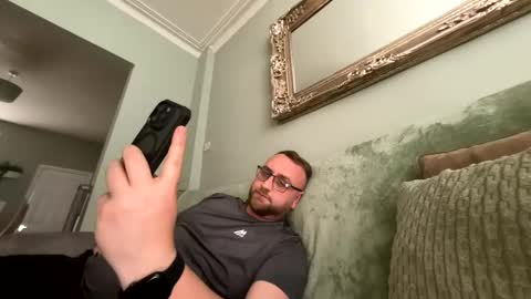 StraightScouse online show from May 3, 12:22 pm