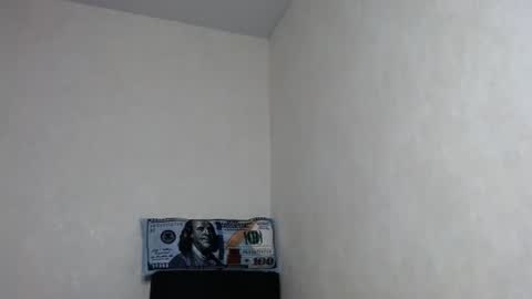 Snapshot of scratc_h chatting on February 23, 7:17 pm scratc_h online show from February 23, 7:17 pm