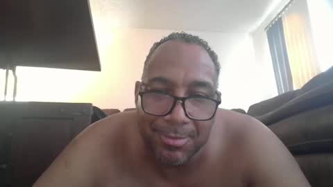 Snapshot of sdblkmale2131 chatting on September 19, 5:16 pm sdblkmale2131 online show from September 19, 5:16 pm