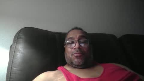 Snapshot of sdblkmale2131 chatting on October 7, 1:51 pm sdblkmale2131 online show from October 7, 1:51 pm