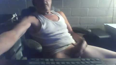 eating pussy  sucking dick online show from May 24, 8:32 am