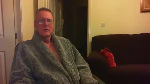 seakrait online show from December 5, 7:10 am