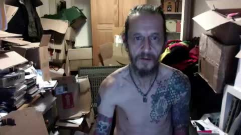 seasidesteve71 online show from November 24, 11:47 pm