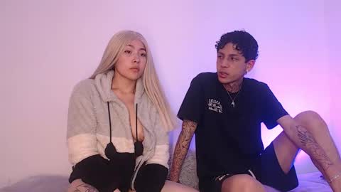  CAMILA Y SEBASTIAN online show from September 28, 2:42 am